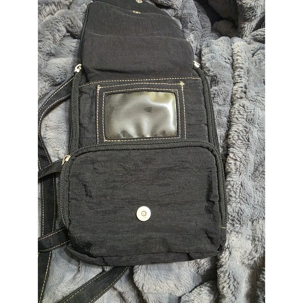 Baggallini Black Nylon Crossbody Travel Bag Multi Pocket Organizer Messenger